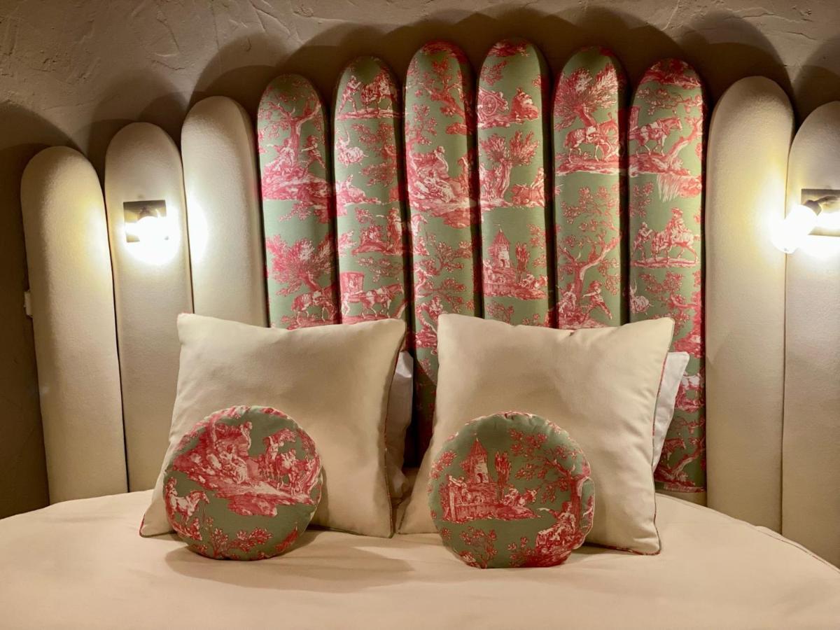Hotel Domaine De Suzel 4*