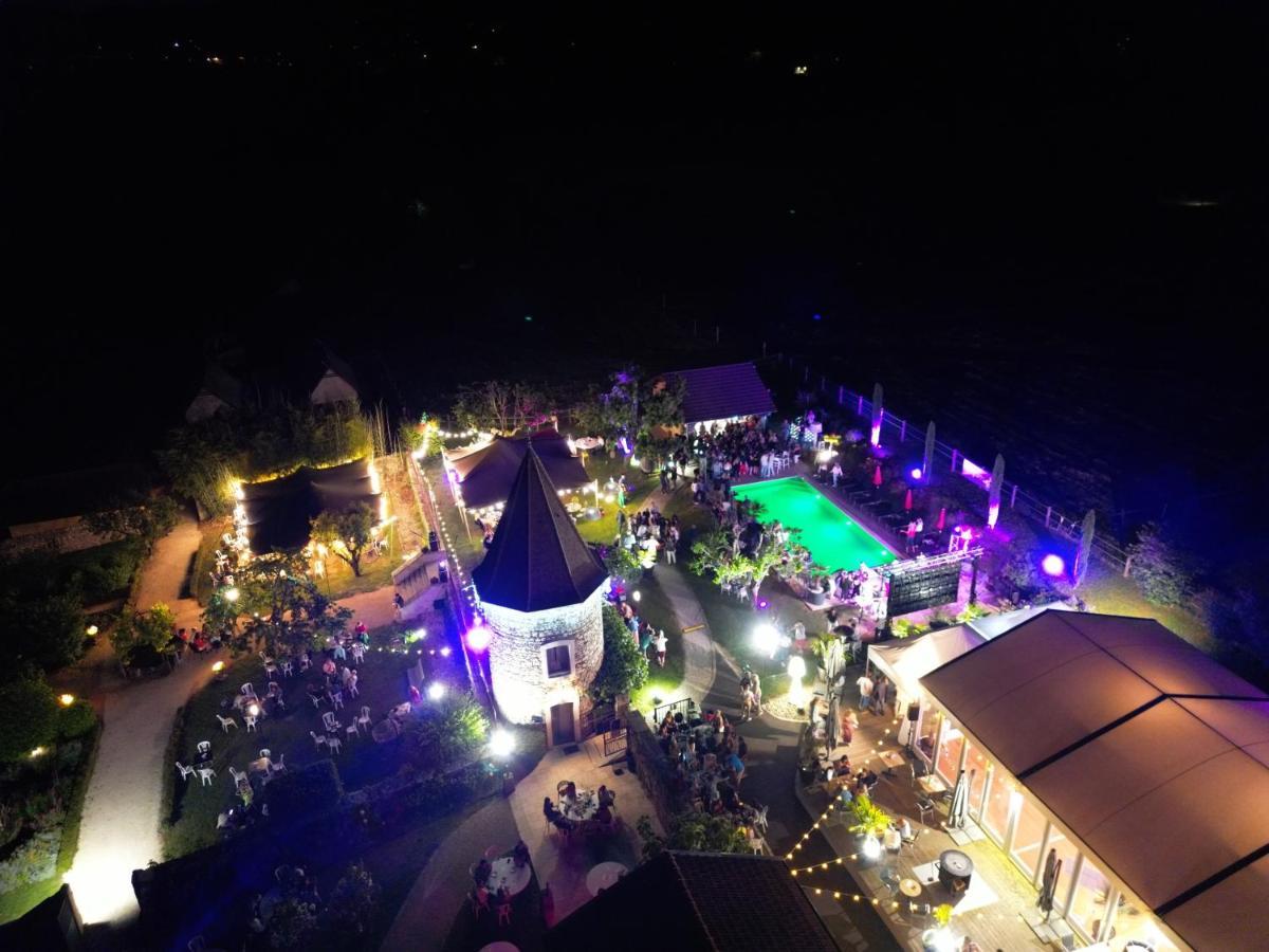 Domaine De Suzel Hotel